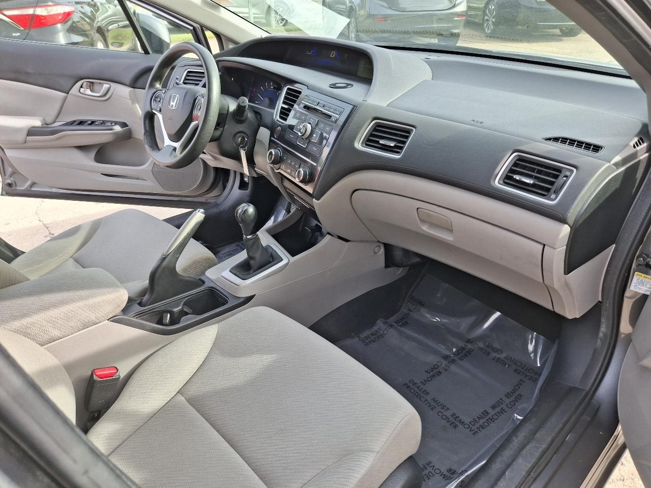 Honda Civic LX Sedan 5-Speed MT 2013