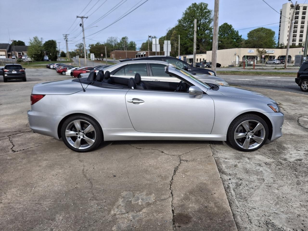 Lexus IS C IS 350C 2010