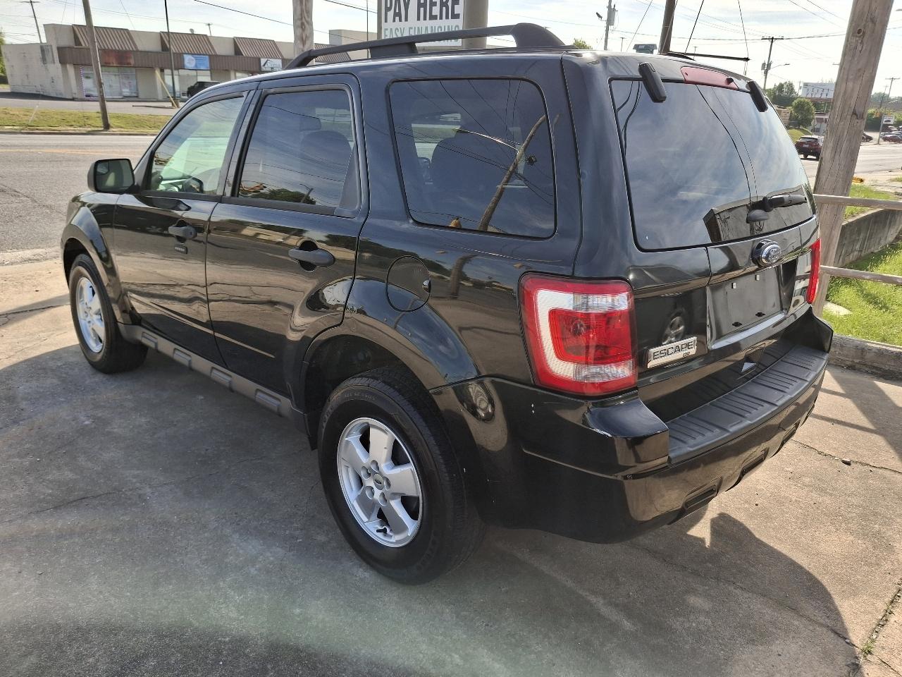 Ford Escape XLT FWD 2012