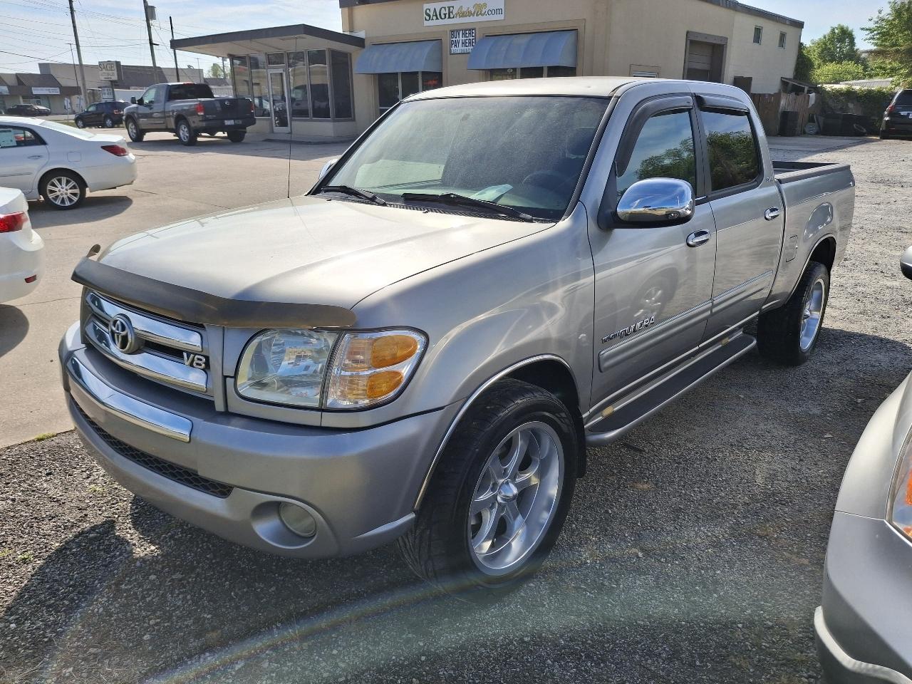 Toyota Tundra SR5 Double Cab 2WD 2004