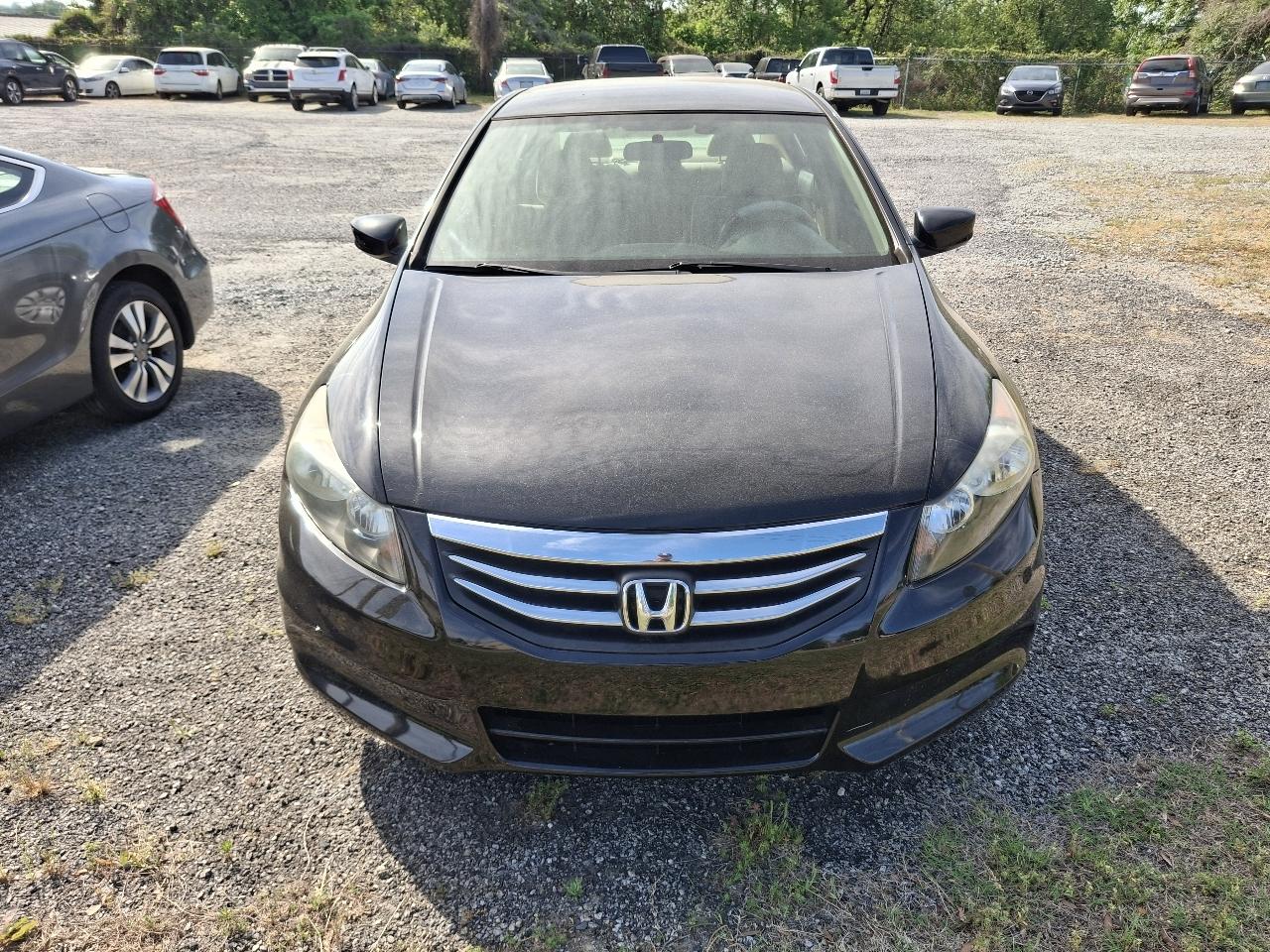 Honda Accord LX sedan AT 2012