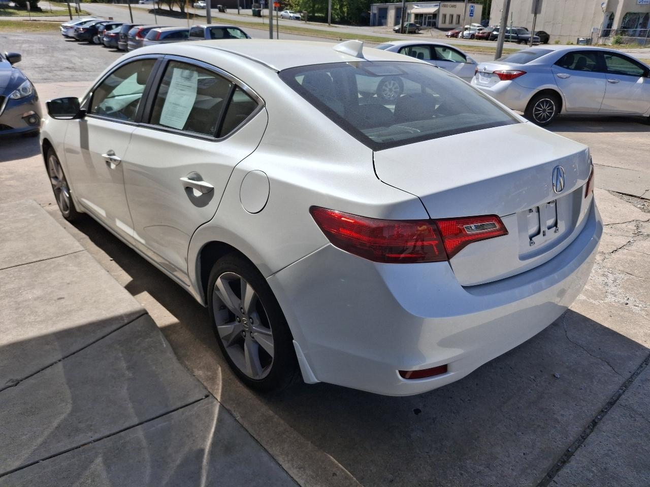 Acura ILX 5-Spd AT w/ Premium Package 2015