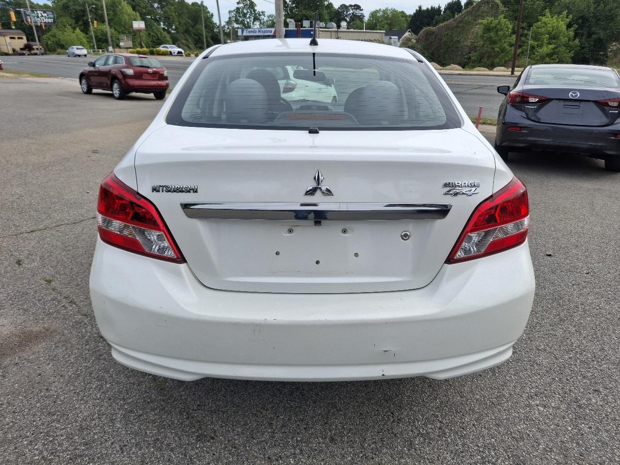 Mitsubishi Mirage G4 ES CVT 2017