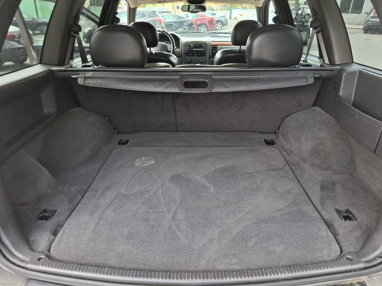 Jeep Grand Cherokee Laredo 2WD 1999