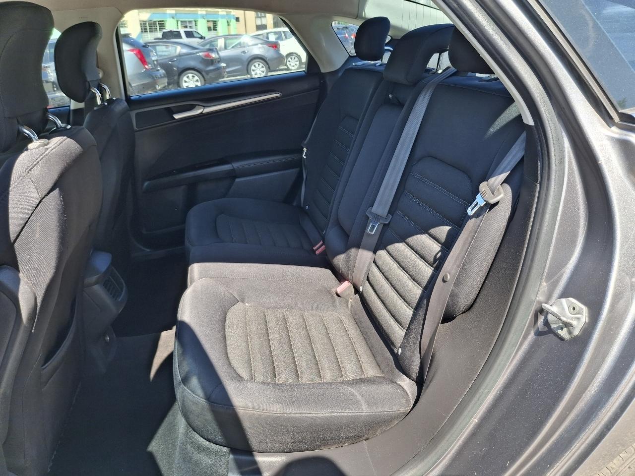 Ford Fusion SE 2014