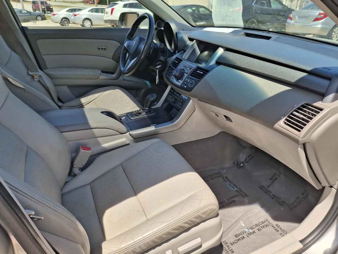 Acura RDX 5-Spd AT with Technology Package 2010