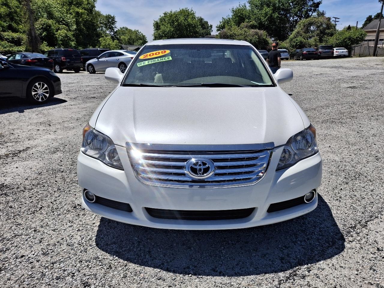 Toyota Avalon XL 2009