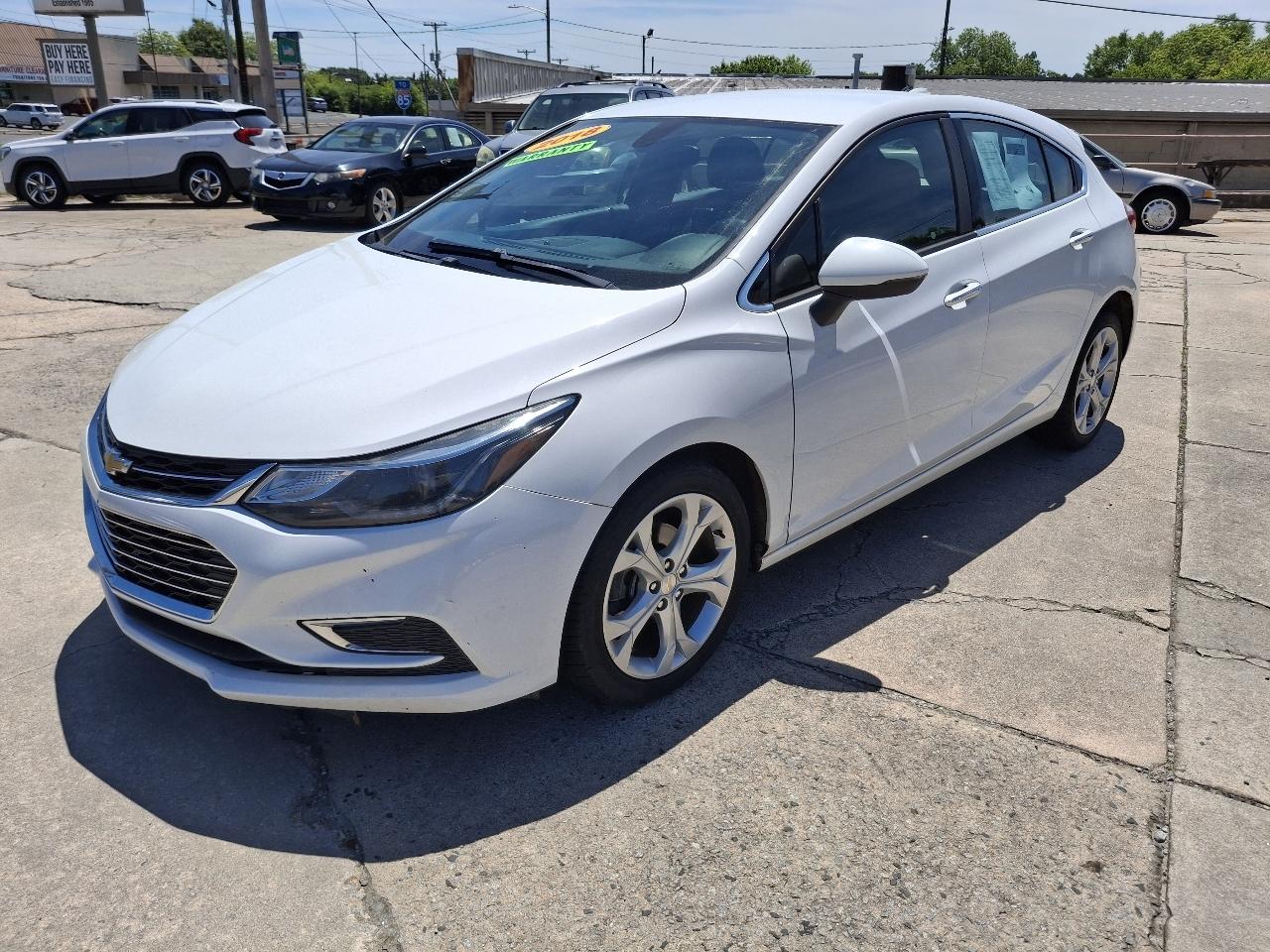 Chevrolet Cruze Premier Hatchback 2018
