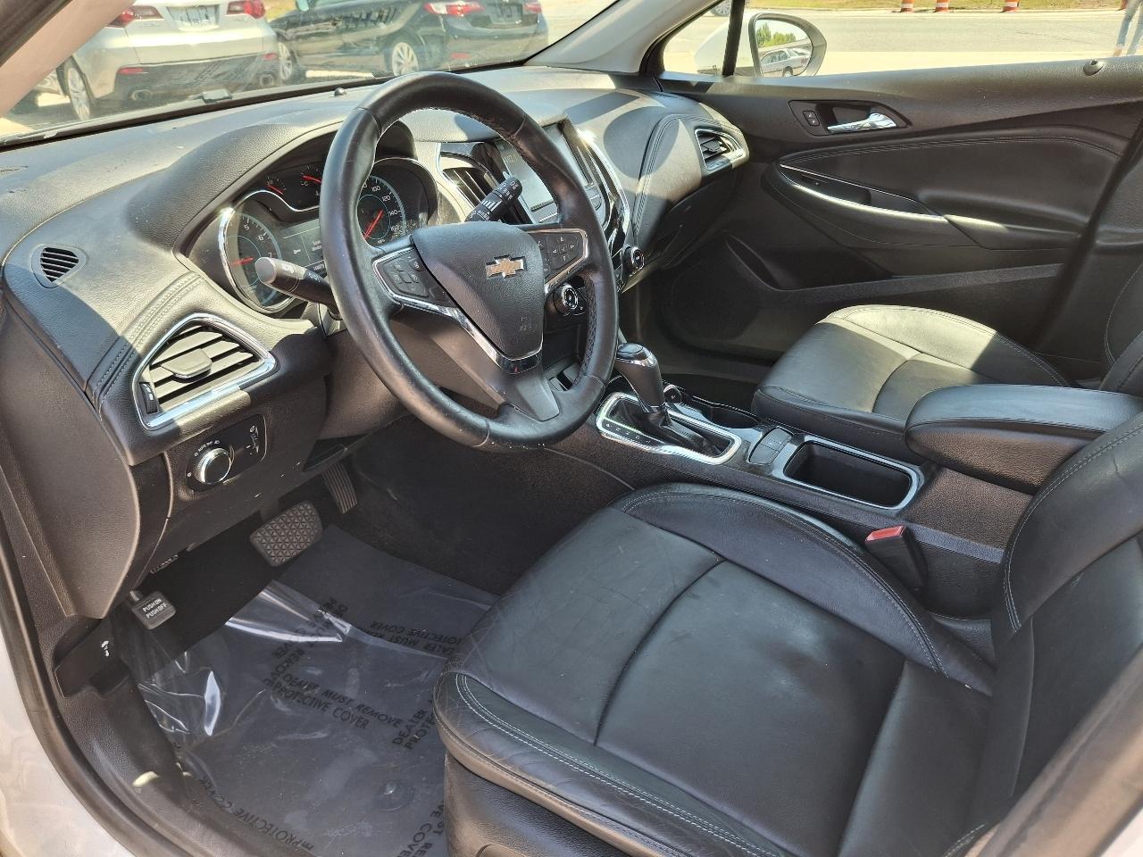 Chevrolet Cruze Premier Hatchback 2018