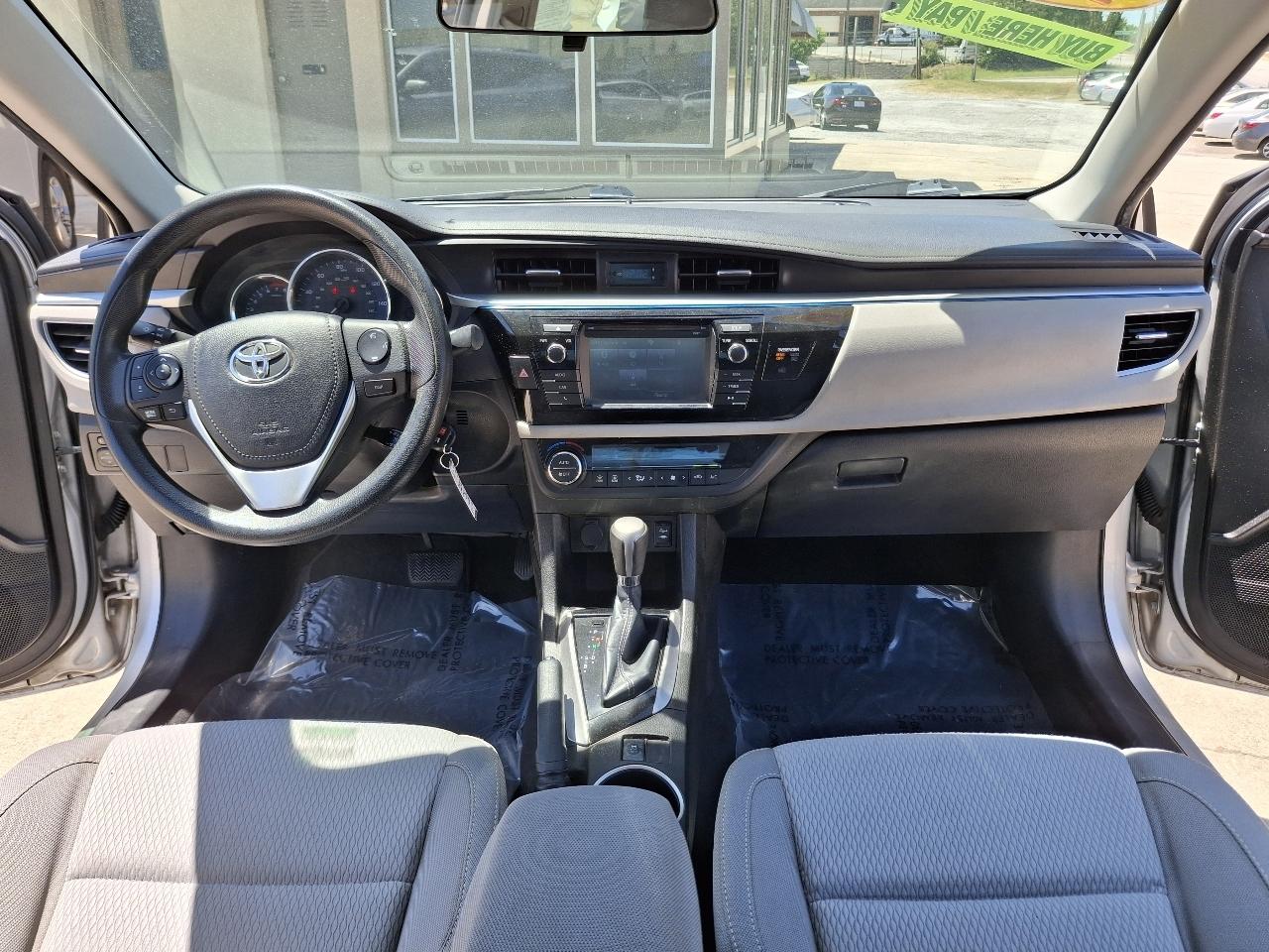 Toyota Corolla LE CVT 2016