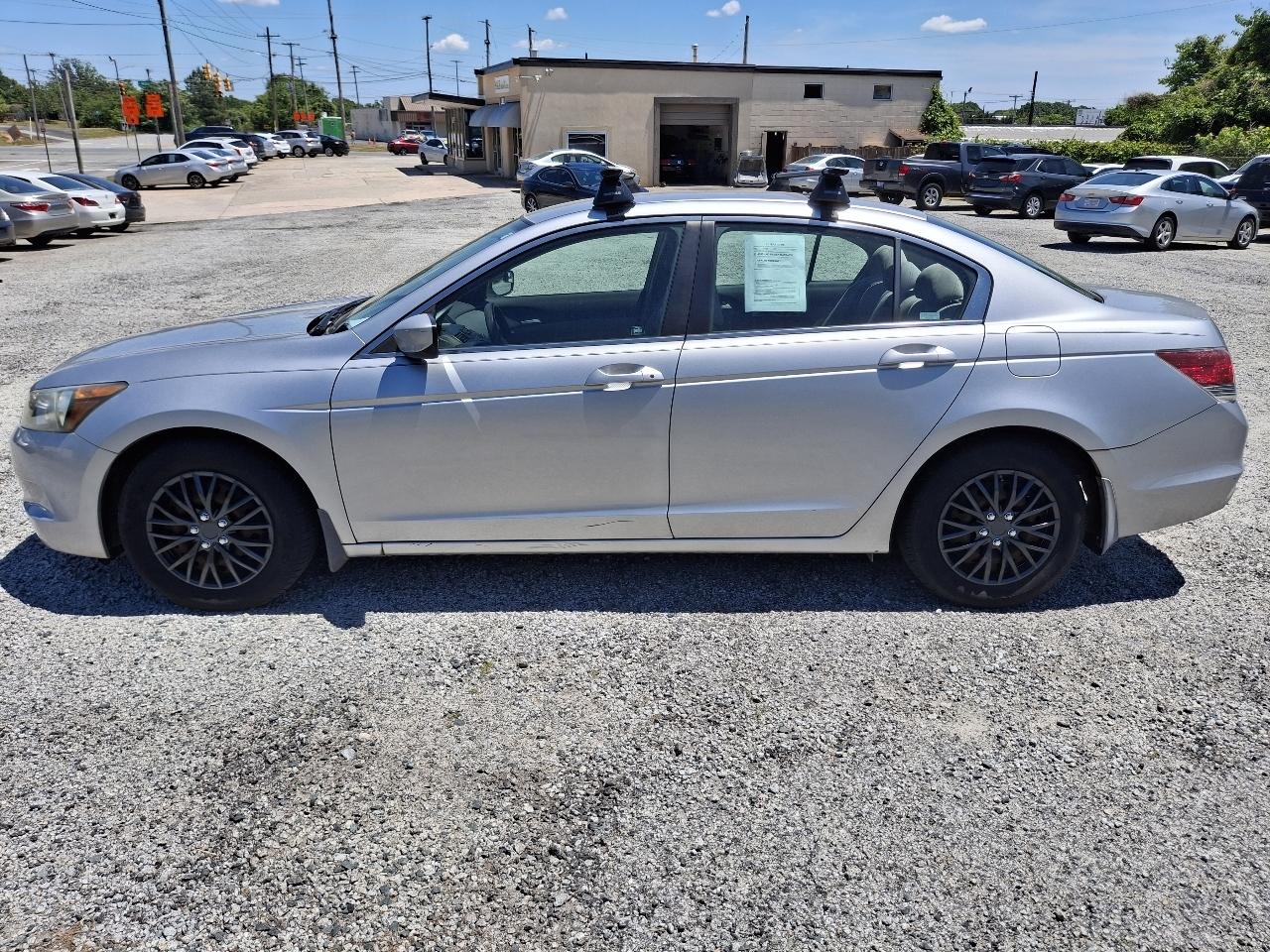 Honda Accord LX sedan AT 2009