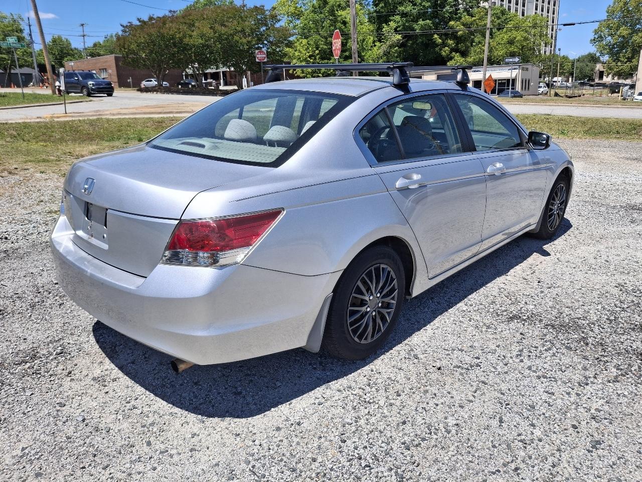 Honda Accord LX sedan AT 2009