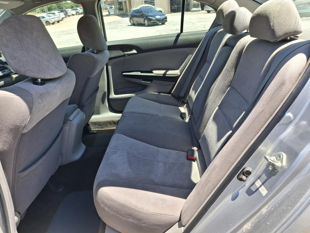 Honda Accord LX sedan AT 2009