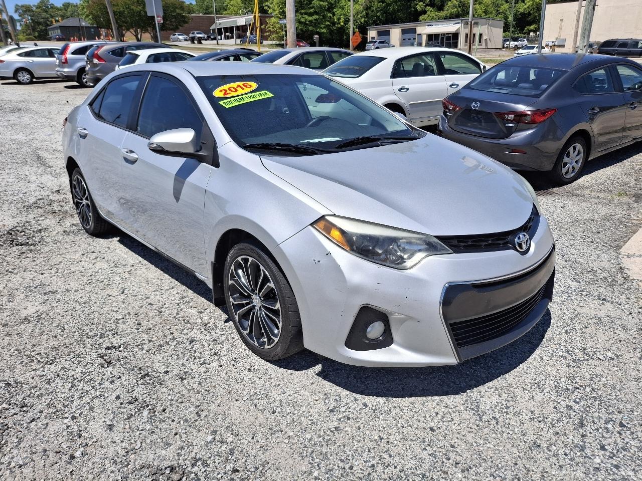 Toyota Corolla LE CVT 2016