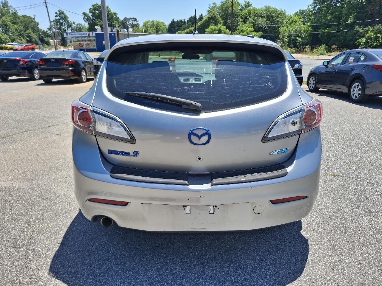 Mazda MAZDA3 i Touring AT 5-Door 2013
