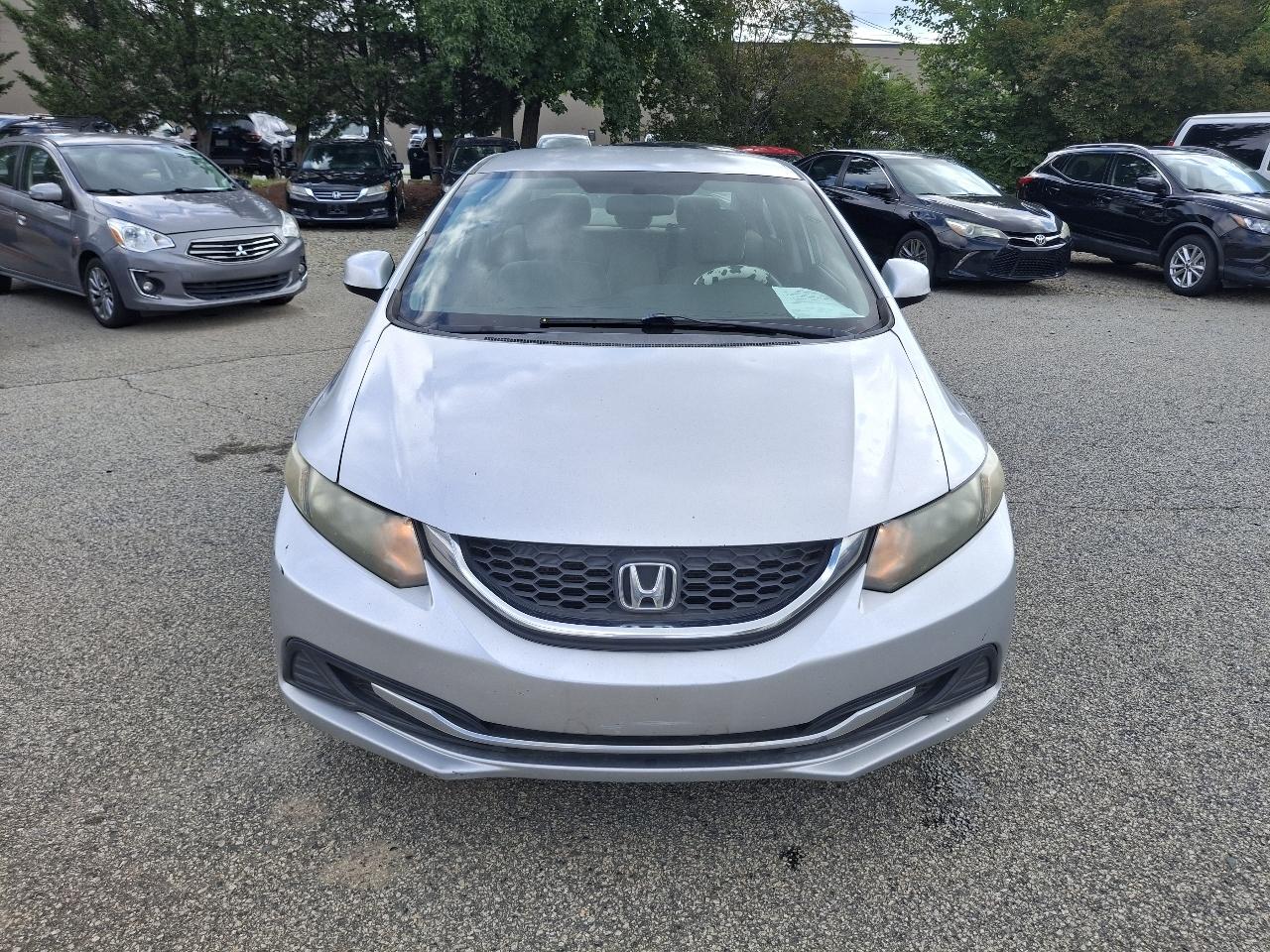 Honda Civic LX Sedan 5-Speed AT 2013
