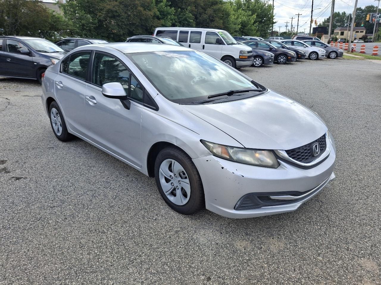 Honda Civic LX Sedan 5-Speed AT 2013
