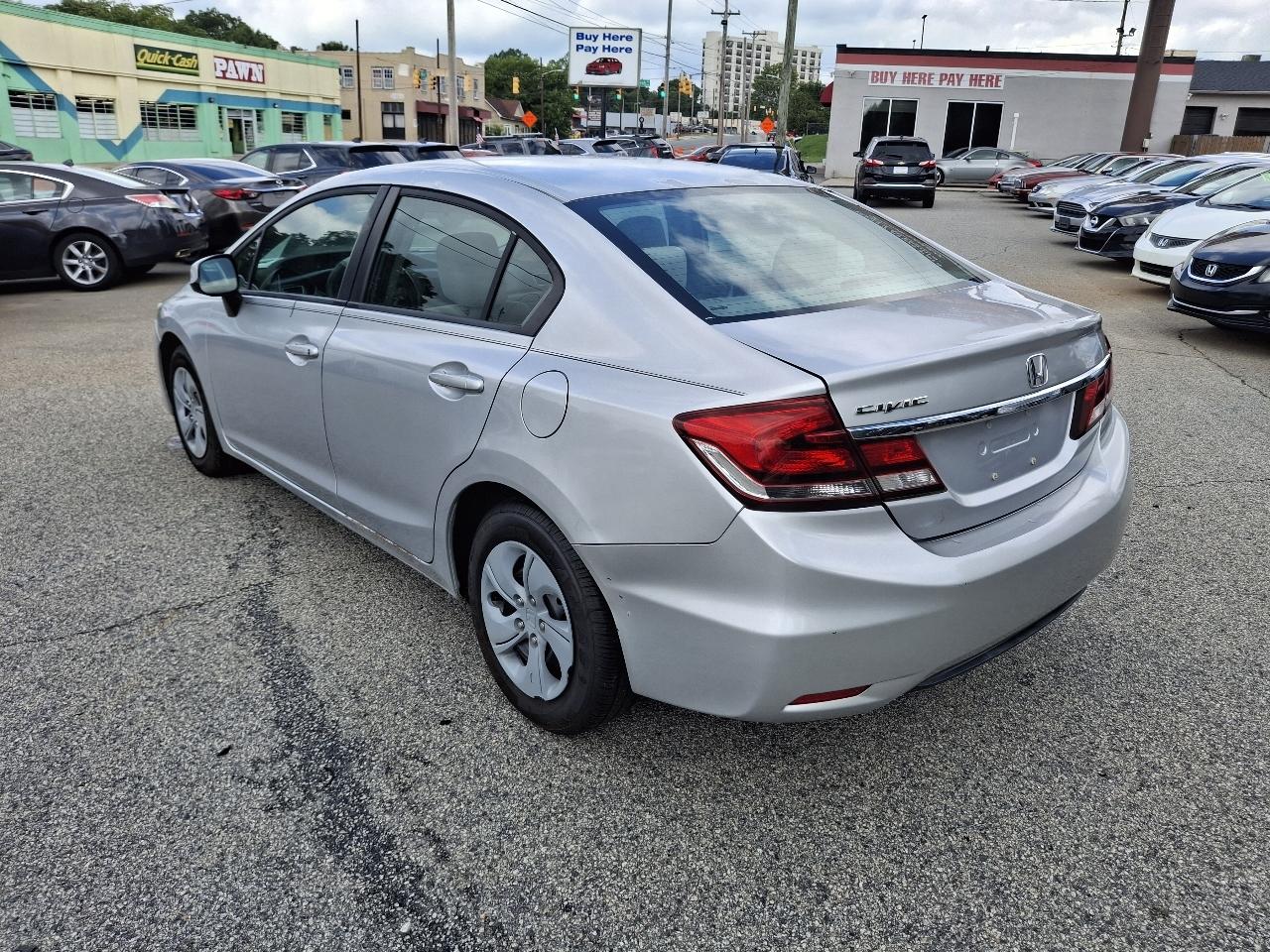 Honda Civic LX Sedan 5-Speed AT 2013