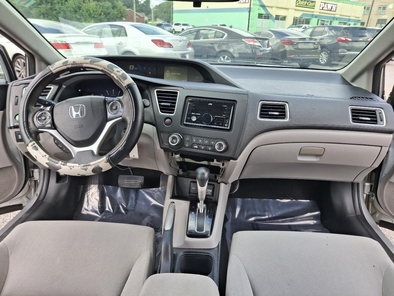 Honda Civic LX Sedan 5-Speed AT 2013