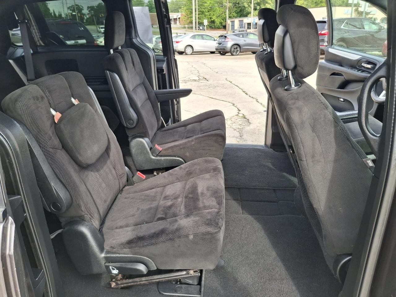 Dodge Grand Caravan SE 2015