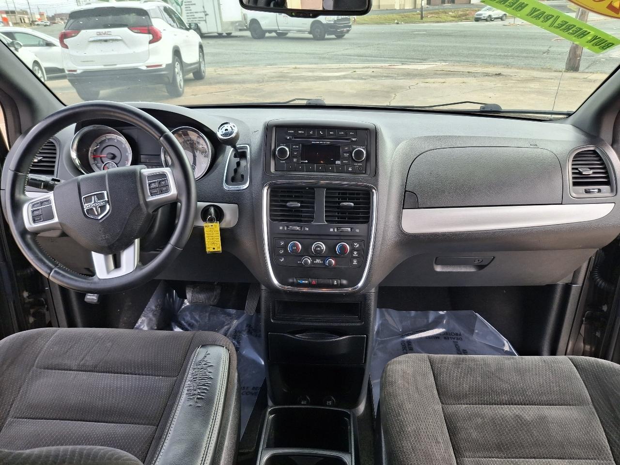 Dodge Grand Caravan SE 2015