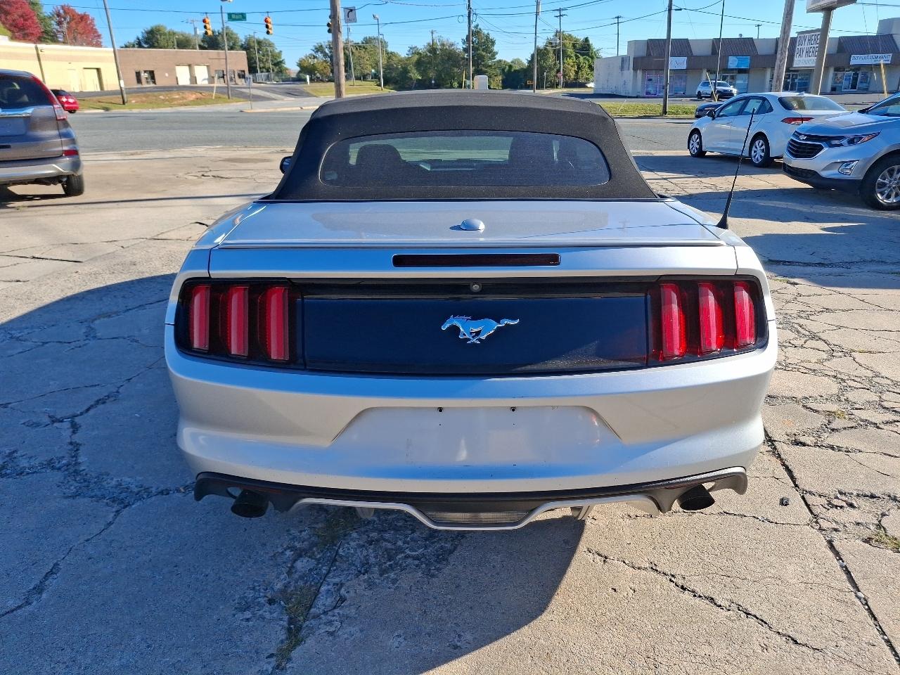 Ford Mustang EcoBoost Premium Convertible 2016