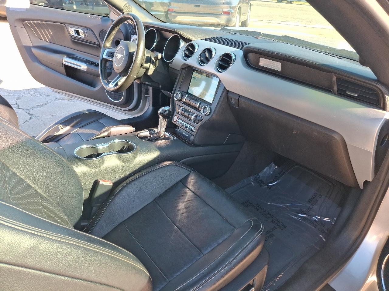 Ford Mustang EcoBoost Premium Convertible 2016