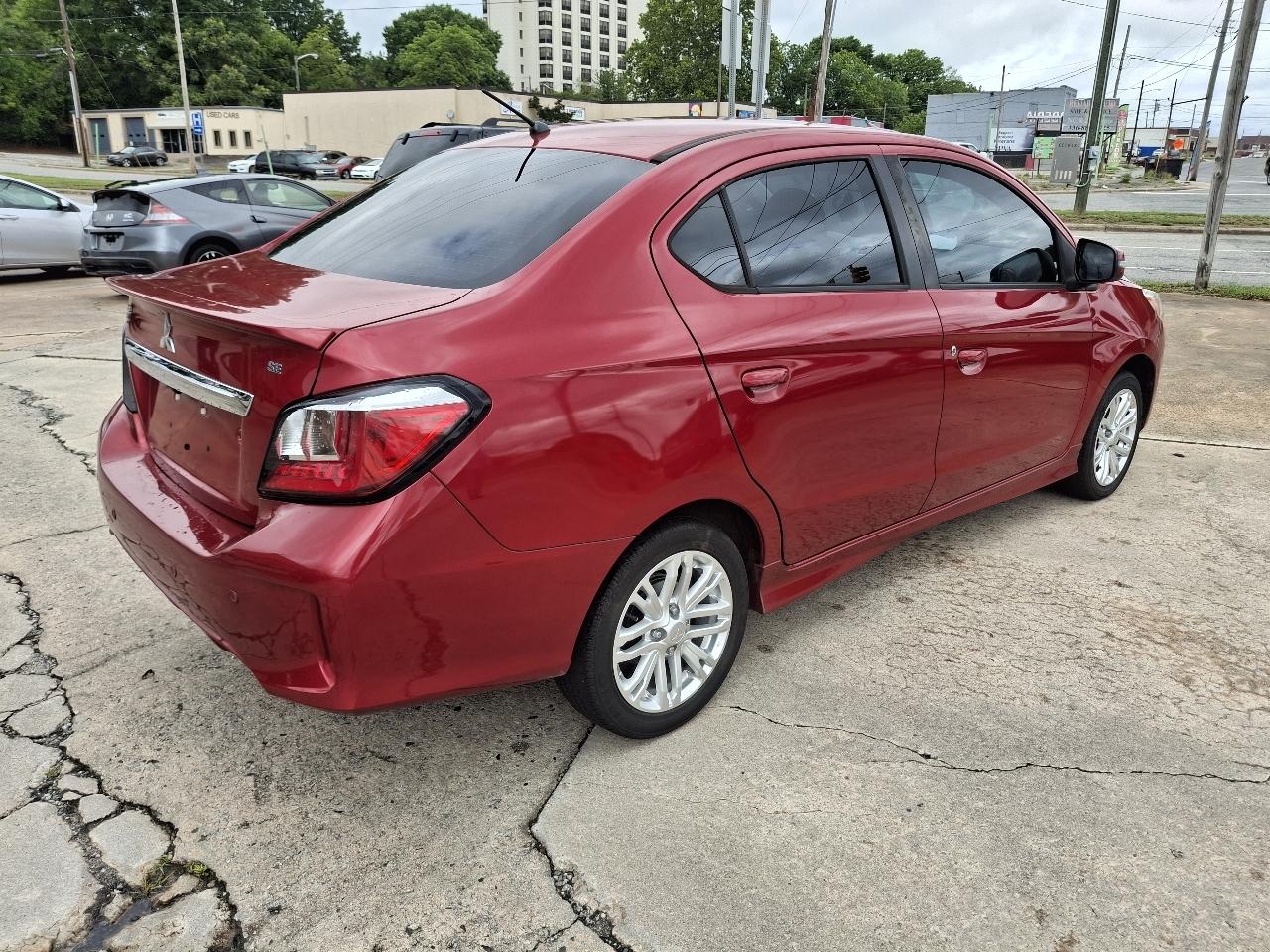 Mitsubishi Mirage G4  2021