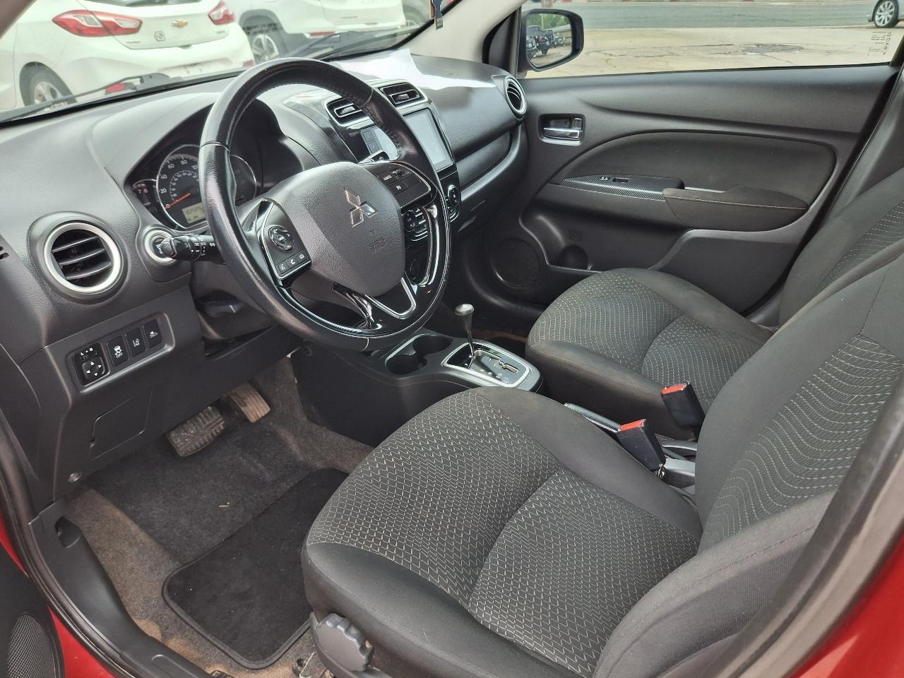 Mitsubishi Mirage G4  2021
