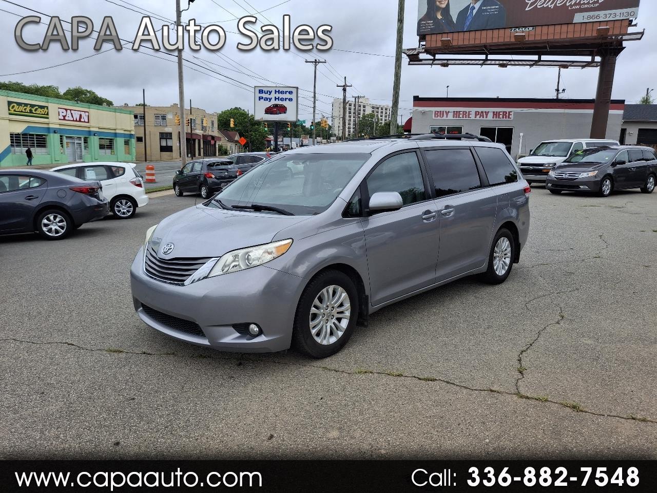 2013 Toyota Sienna's photo