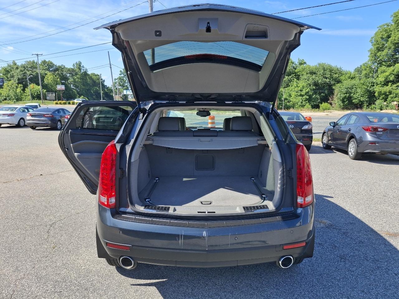 Cadillac SRX Luxury Collection 2010