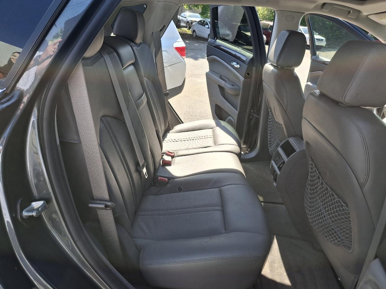 Cadillac SRX Luxury Collection 2010