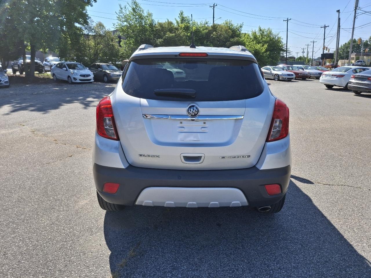 Buick Encore Convenience FWD 2013
