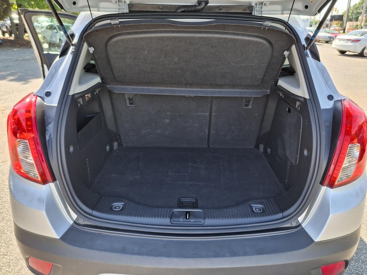 Buick Encore Convenience FWD 2013