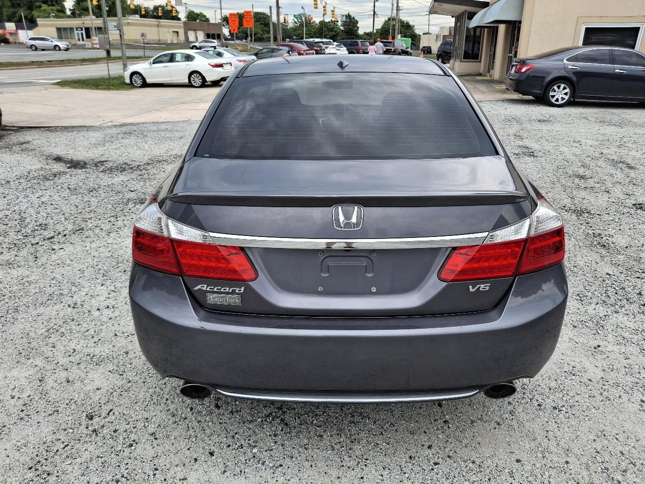 Honda Accord EX-L V6 Sedan AT 2013