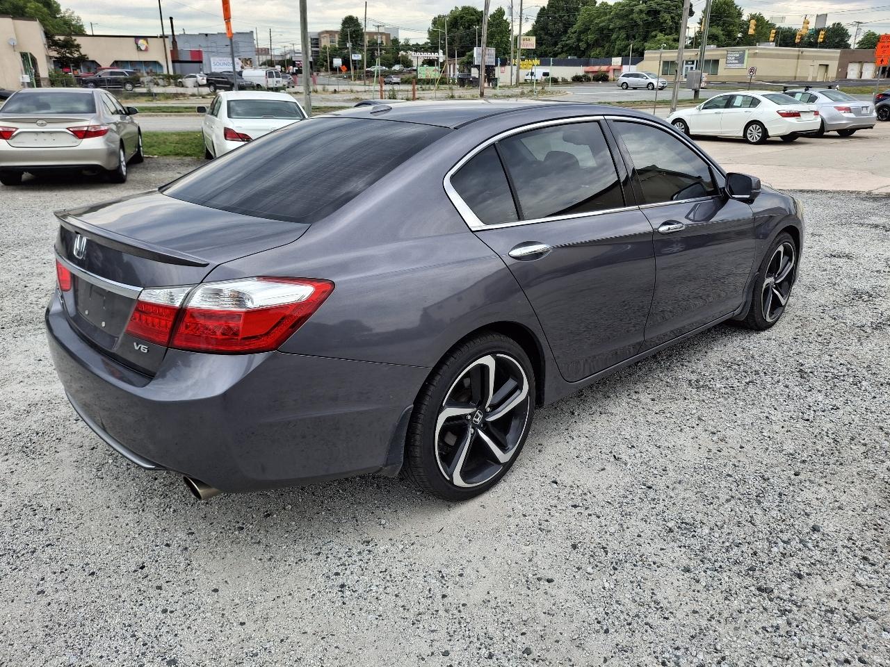 Honda Accord EX-L V6 Sedan AT 2013
