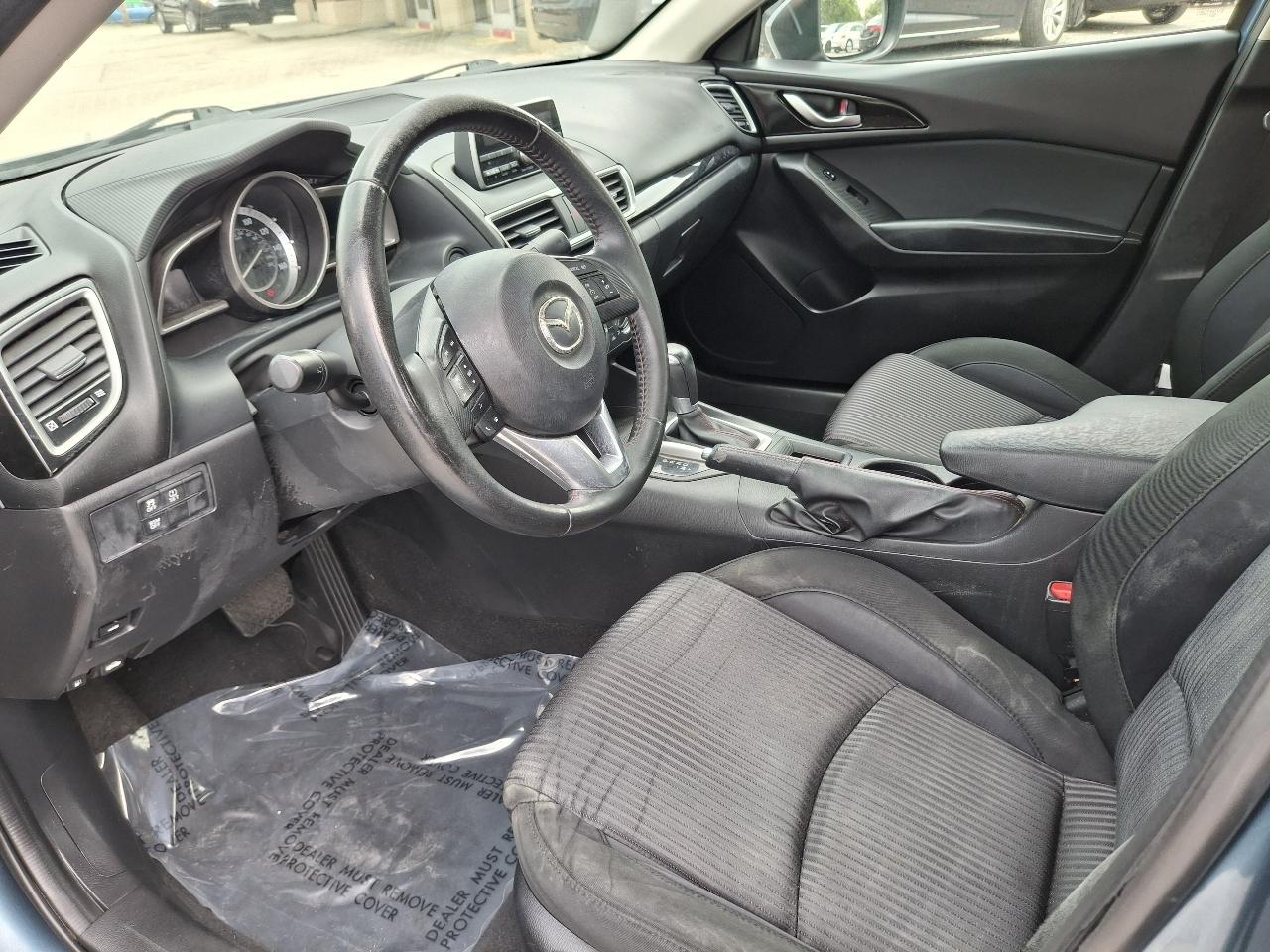 Mazda MAZDA3 i Touring AT 4-Door 2014