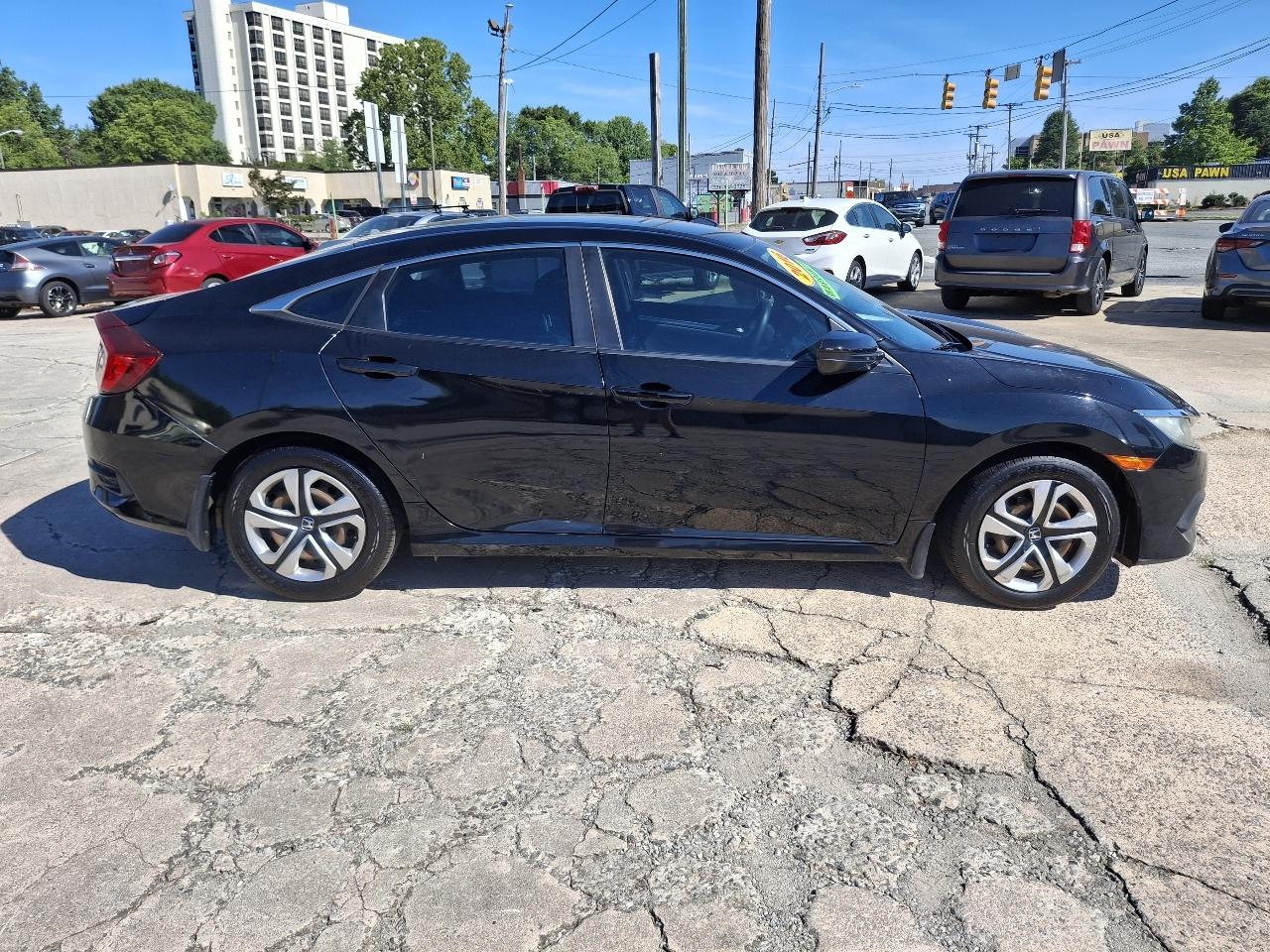Honda Civic LX Sedan CVT 2016