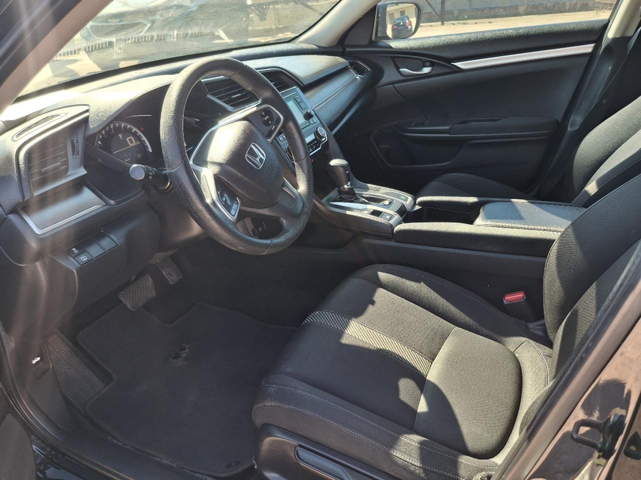 Honda Civic LX Sedan CVT 2016