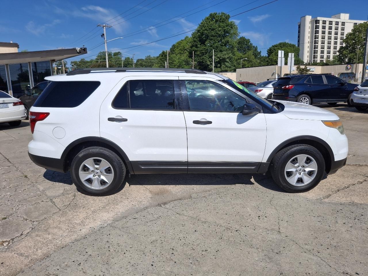 Ford Explorer Base 4WD 2014