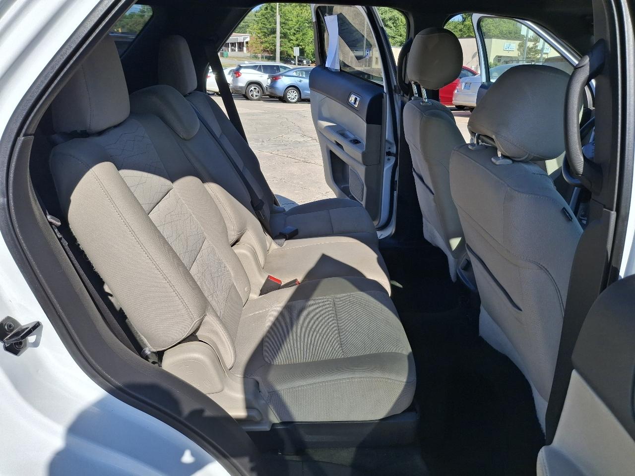 Ford Explorer Base 4WD 2014