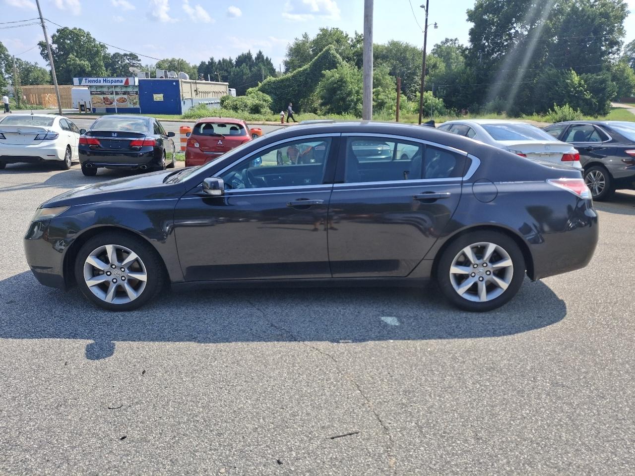 Acura TL 6-Speed AT with Tech Package 2012