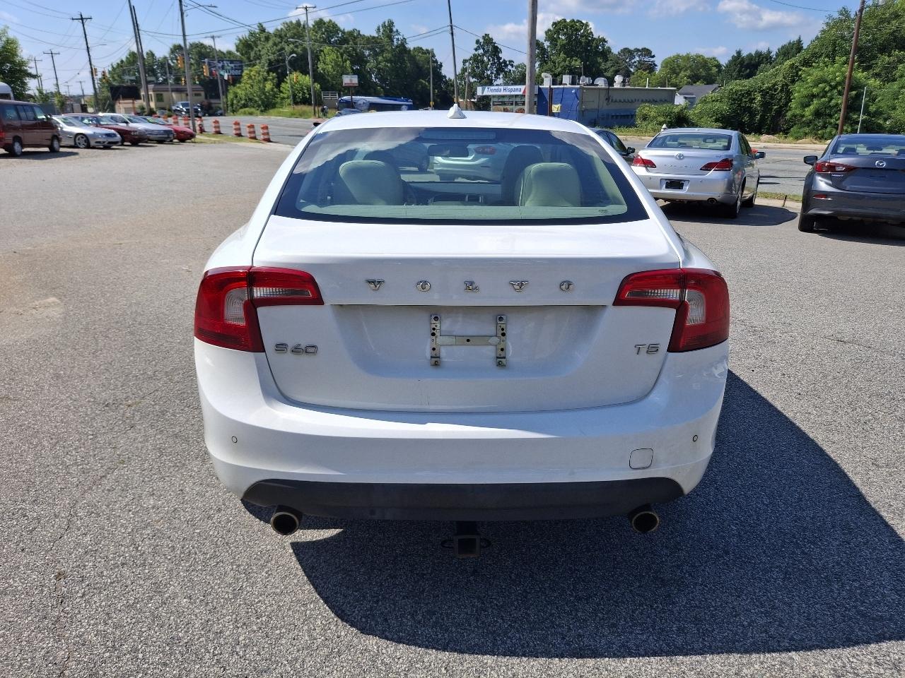 Volvo S60 T5 2013