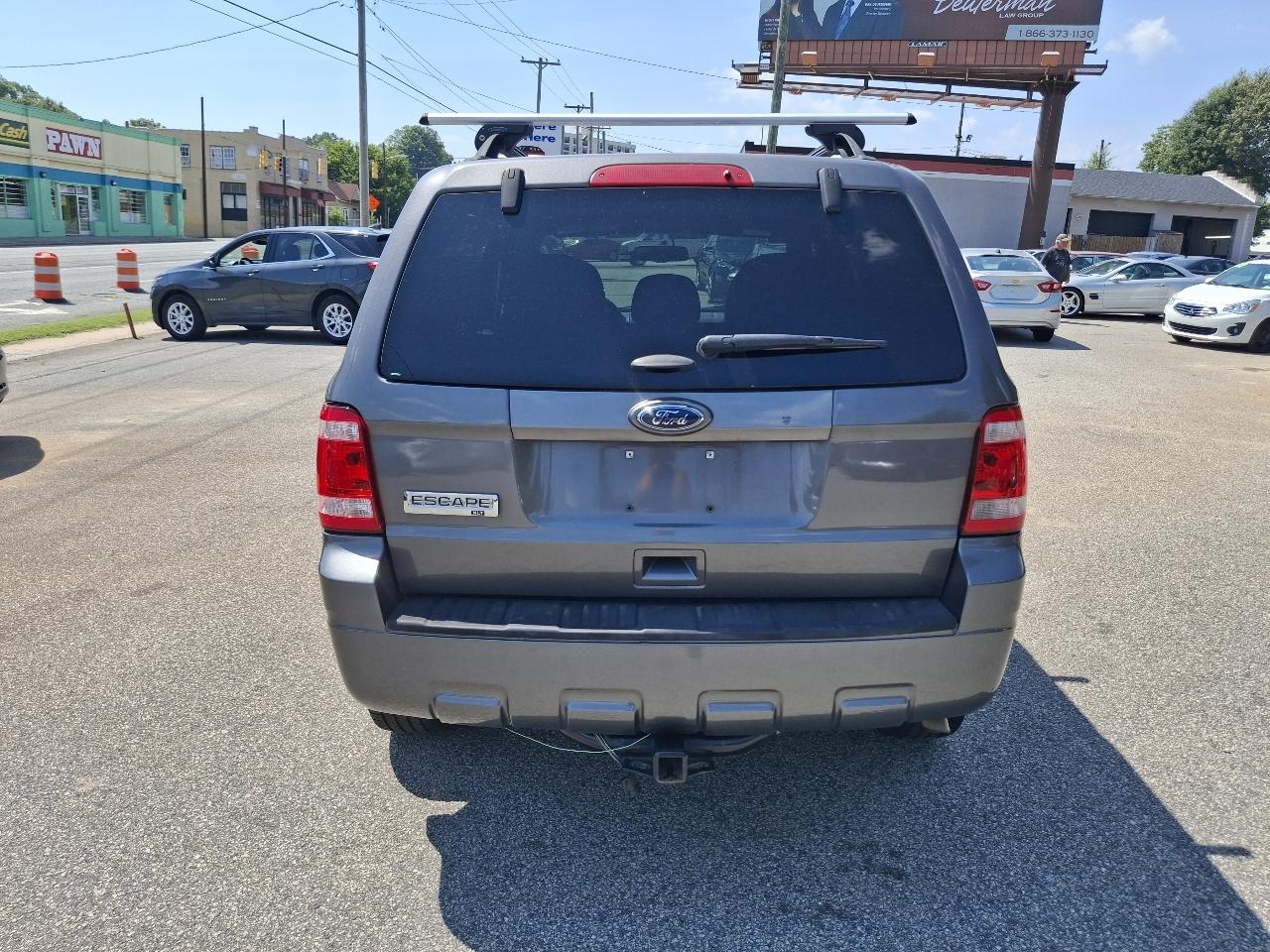 Ford Escape XLT FWD 2012