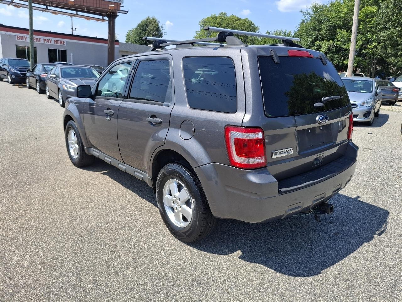 Ford Escape XLT FWD 2012