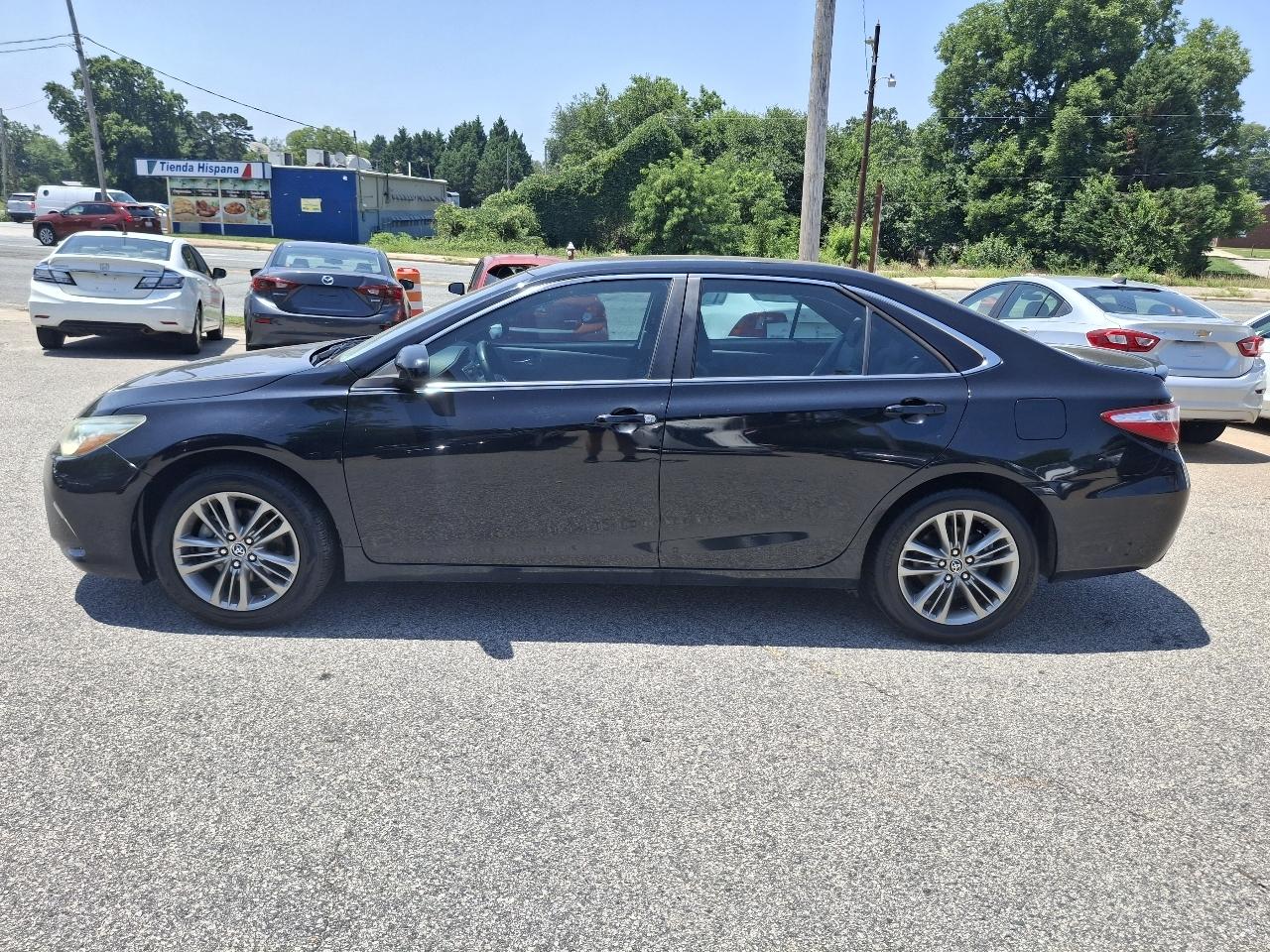 Toyota Camry XLE 2016