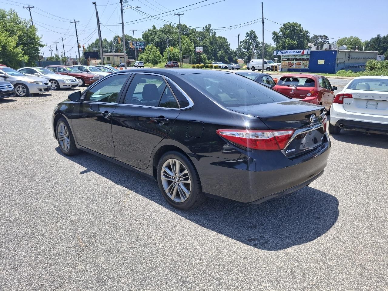 Toyota Camry XLE 2016
