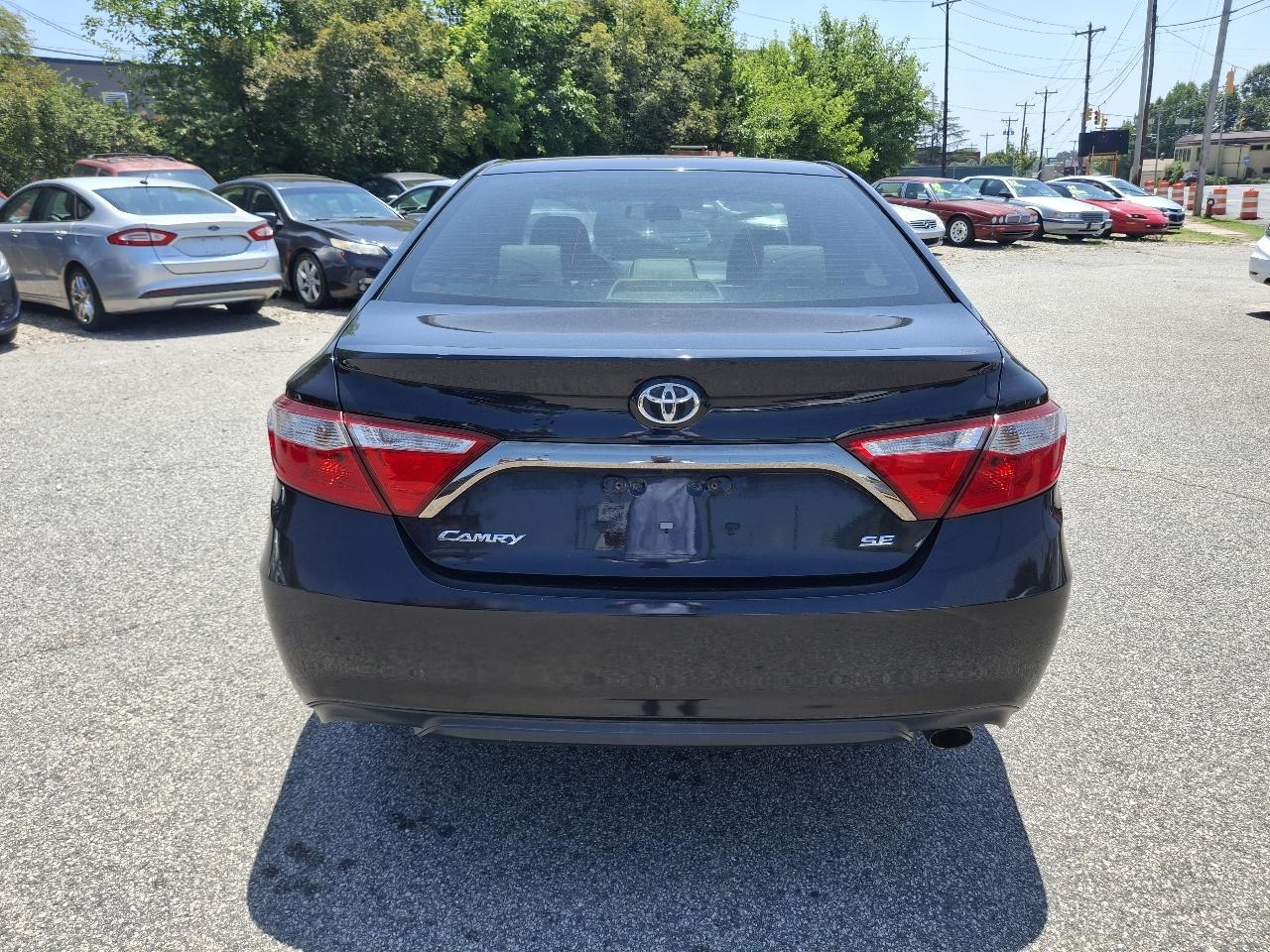 Toyota Camry XLE 2016