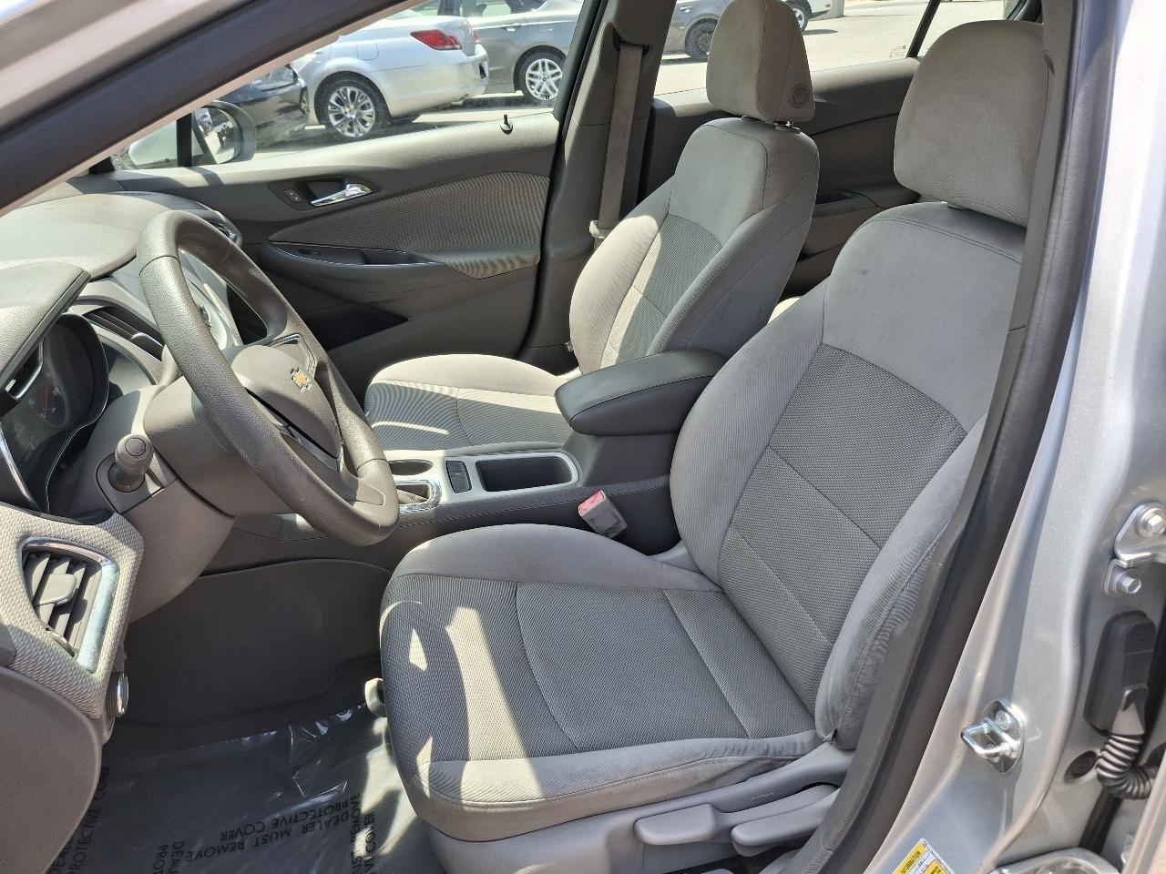 Chevrolet Cruze LS Auto 2017
