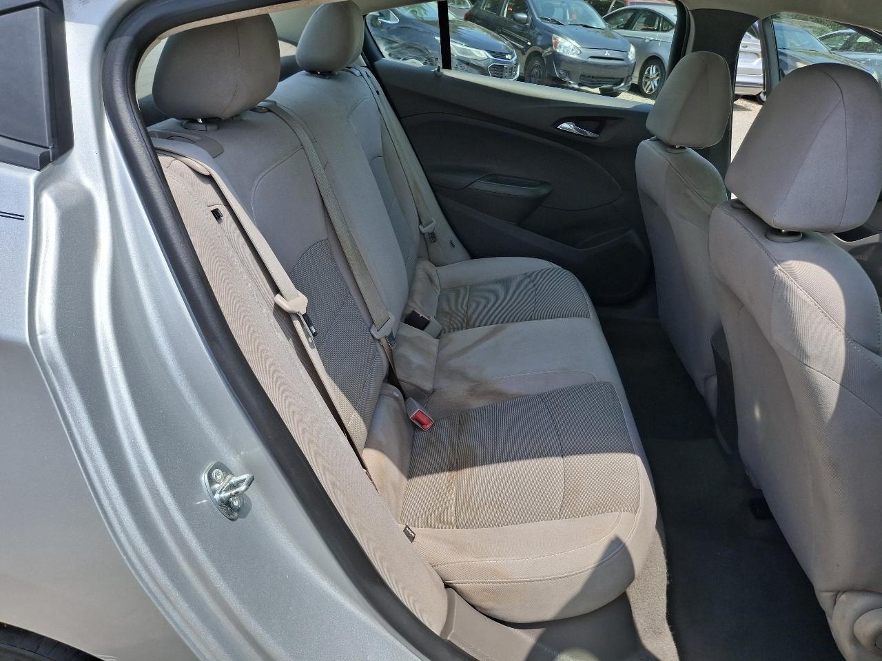 Chevrolet Cruze LS Auto 2017